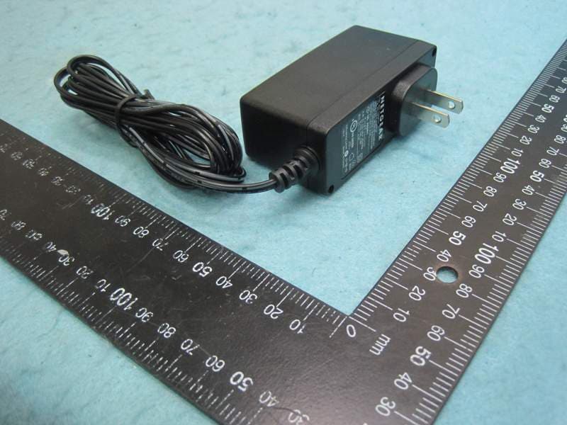 WiFi Range Extender - FCC ID PY313200230 - Netgear Incorporated (4)