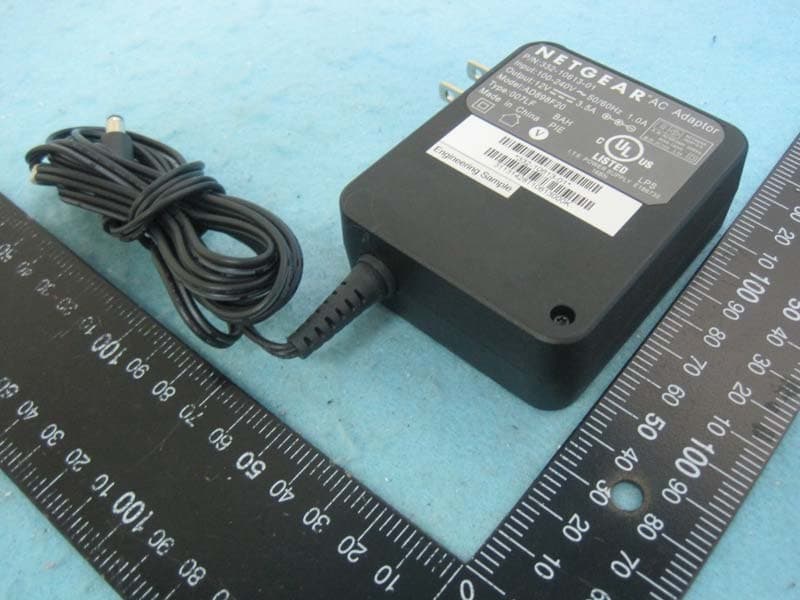 R7000 Smart WiFi Router - FCC ID PY313200233 - Netgear Incorporated (3)