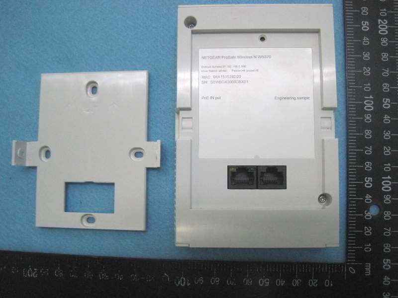 ProSAFE 802.11n Wall Mount Wireless Access Point - FCC ID PY313400245 - Netgear Incorporated (2)