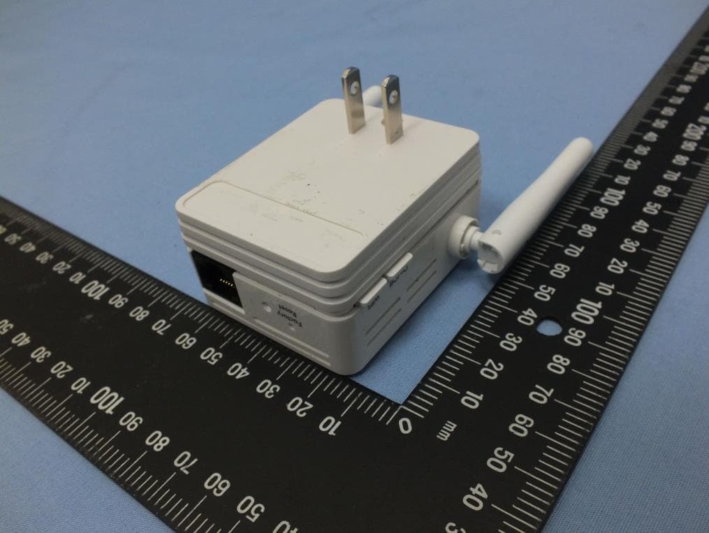 Universal WiFi Range Extender - FCC ID PY314100251 - Netgear Incorporated (1)