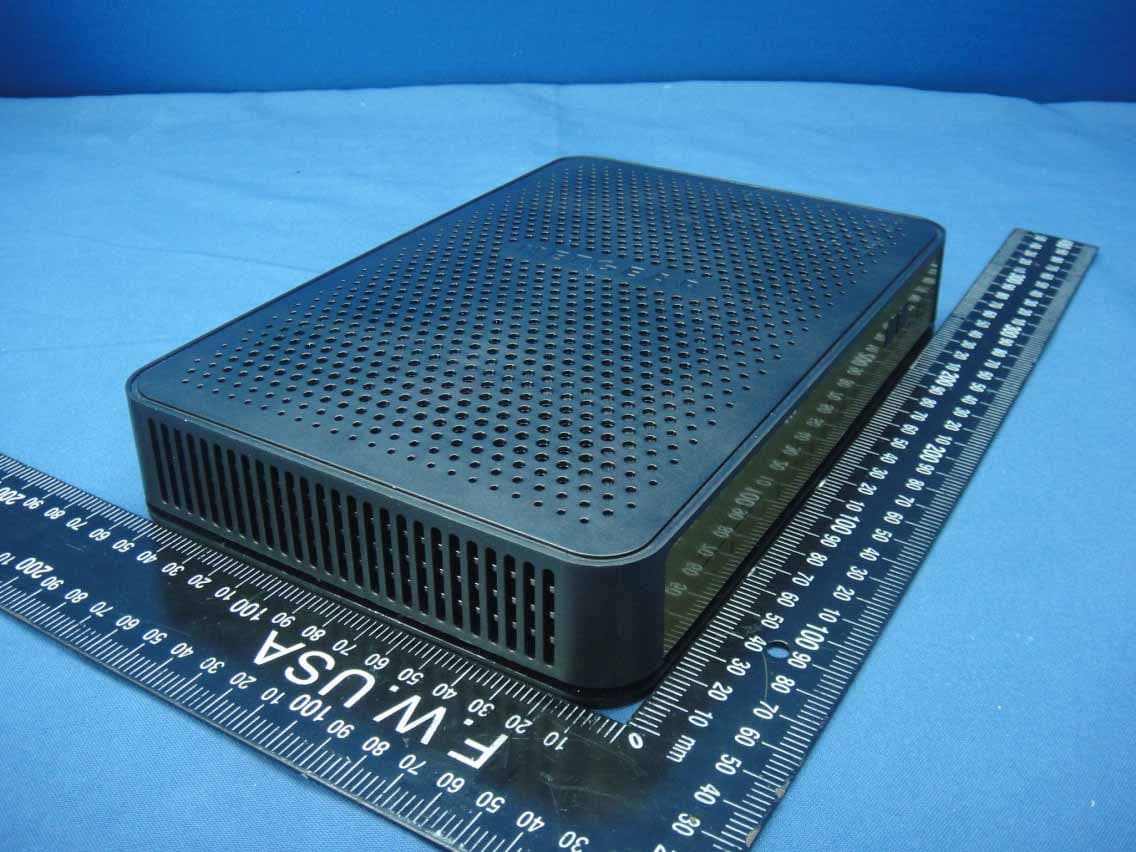 Wireless Cable Data Gateway - FCC ID PY314200260 - Netgear Incorporated (1)