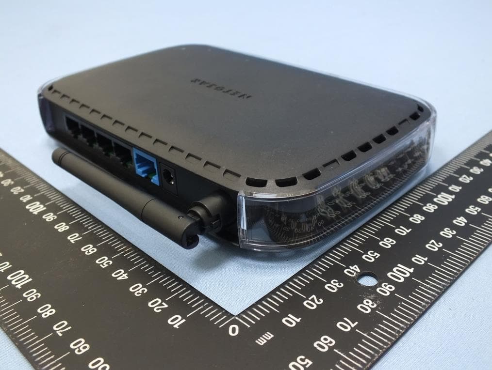 N150 Wireless Router - FCC ID PY314200269 - Netgear Incorporated (4)