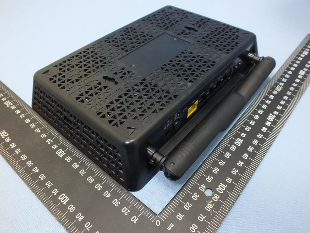 AC1200 Smart WiFi Router with External Antennas - FCC ID PY314200274 - Netgear Incorporated (2)