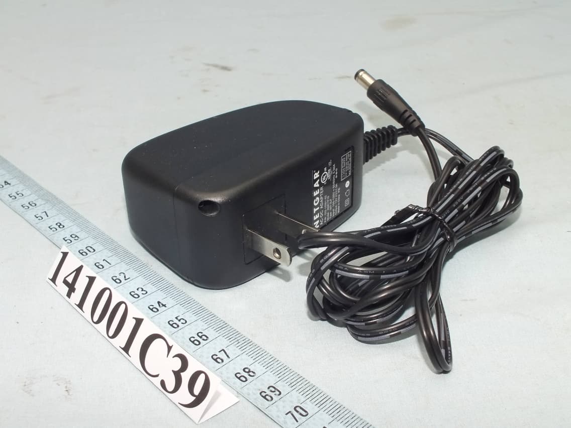 N750 Wireless Dual Band Gigabit Router - FCC ID PY314200276 - Netgear Incorporated (3)