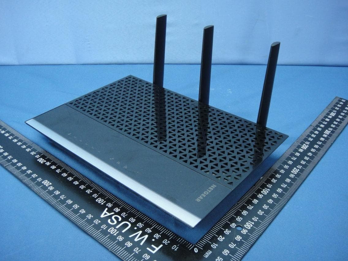 AC1900 WiFi Range Extender - FCC ID PY314200280 - Netgear Incorporated (5)