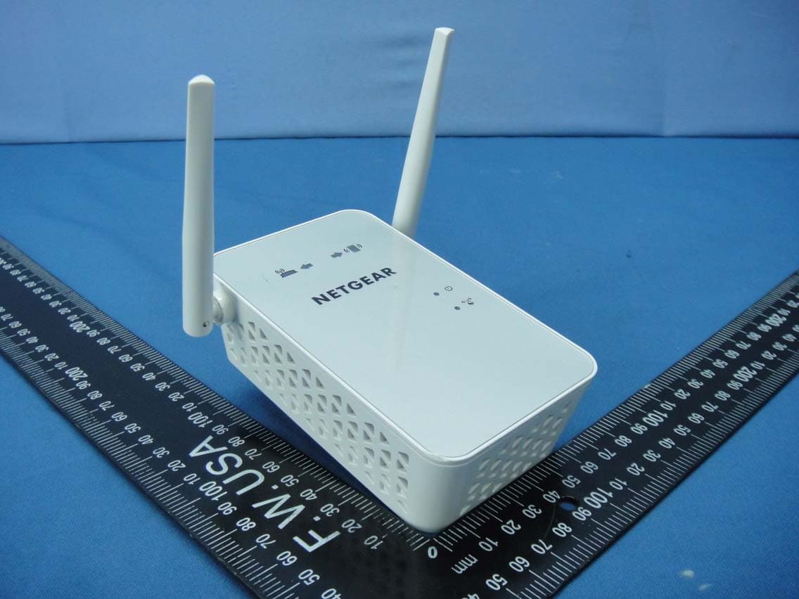 AC1200 WiFi Range Extender - FCC ID PY314300283 - Netgear Incorporated (2)