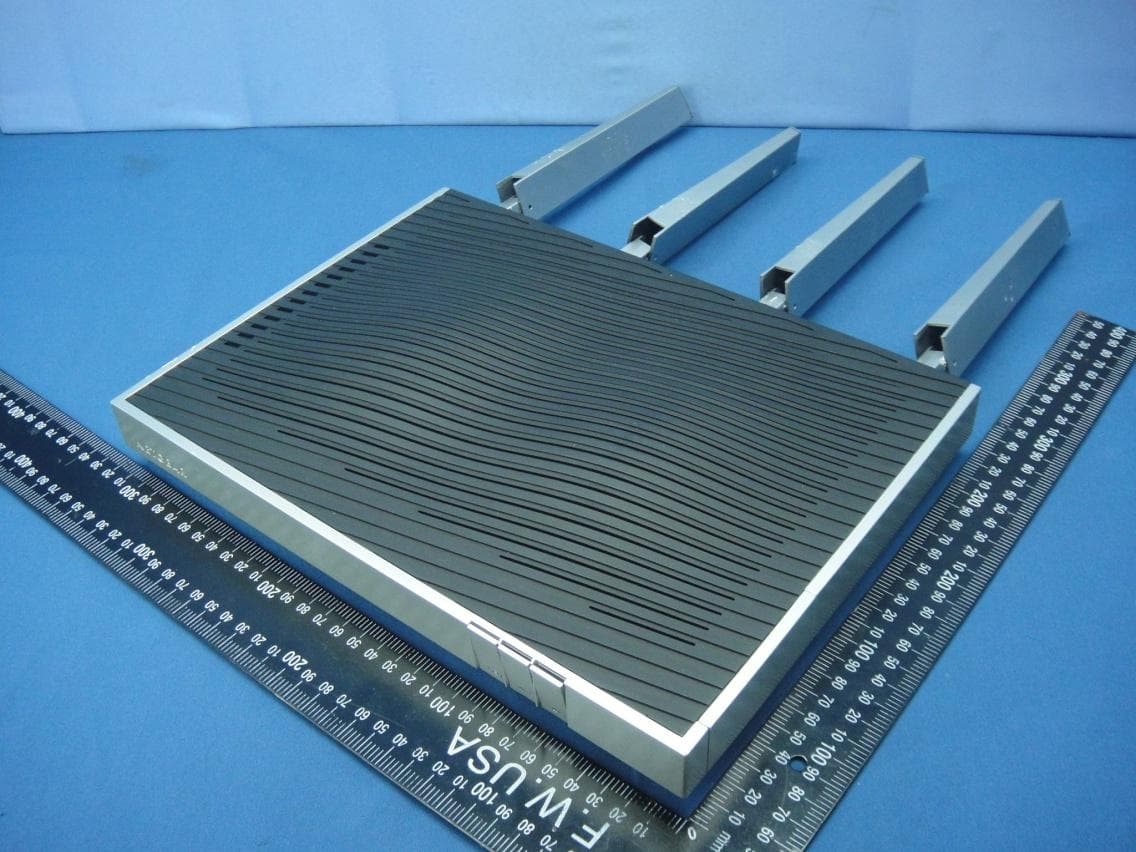 Nighthawk X4S Smart WiFi Router - FCC ID PY315200310 - Netgear Incorporated (1)
