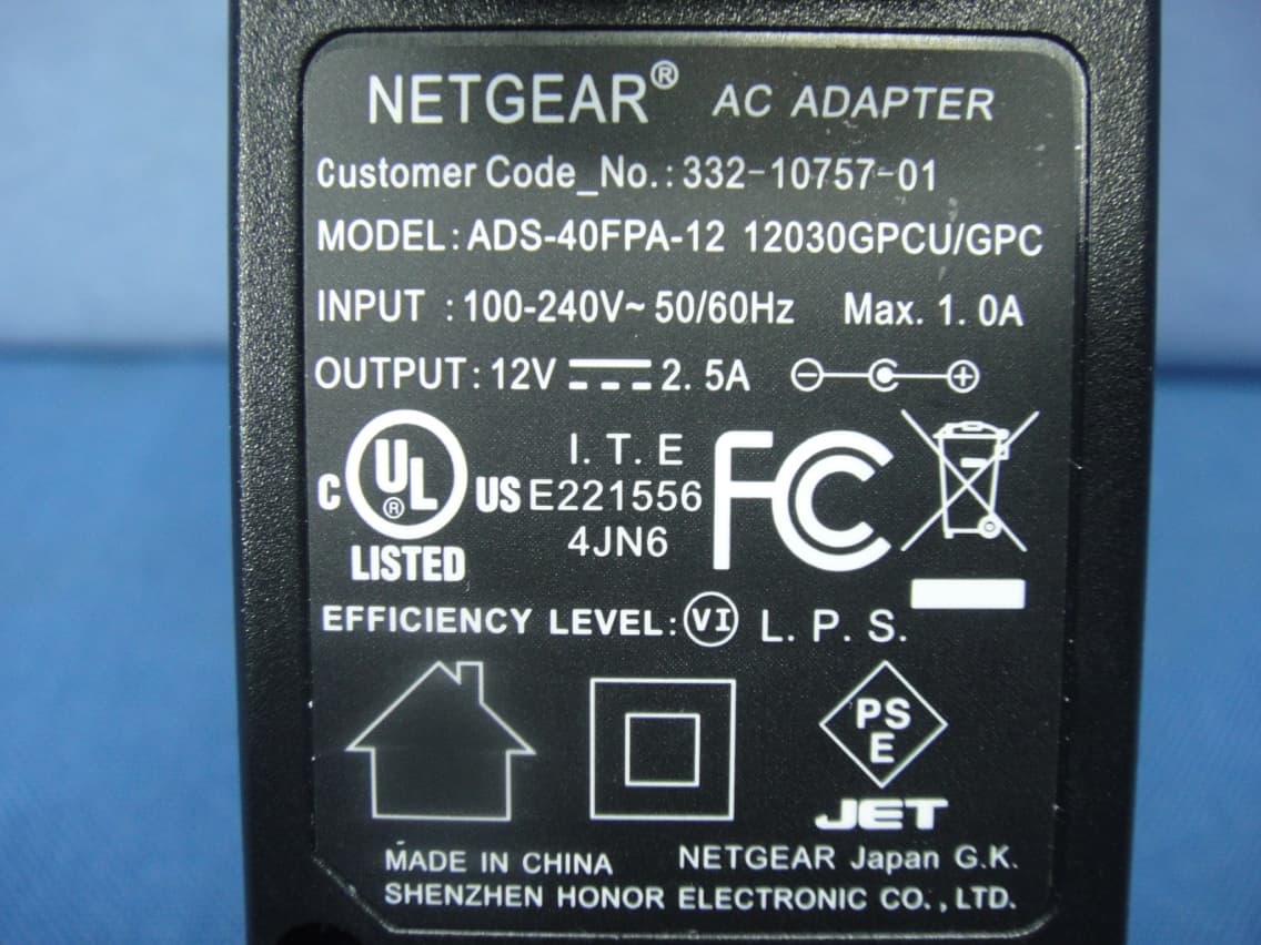 AC1600 WiFi VDSL/ADSL Modem Router - FCC ID PY315200315 - Netgear Incorporated (4)