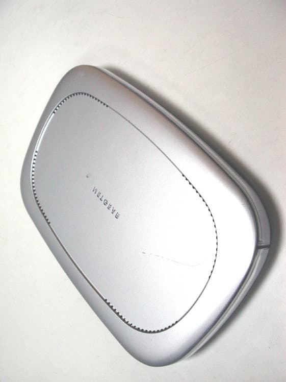 Wireless Cable Modem/Router - FCC ID PY3CG814W - Netgear Incorporated (2)