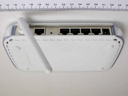 Wireless Router - FCC ID PY3MR814V3 - Netgear Incorporated (1)
