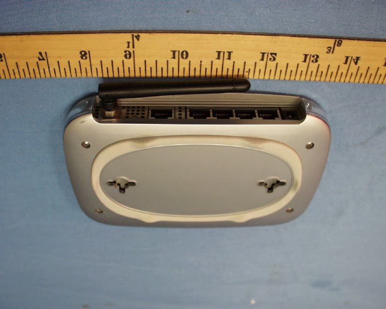 802.11b/g Wireless Router - FCC ID PY3WGR614V2 - Netgear Incorporated (1)