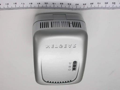 54Mbps Wireless Powerline Access Point - FCC ID PY3WGX102 - Netgear Incorporated (4)