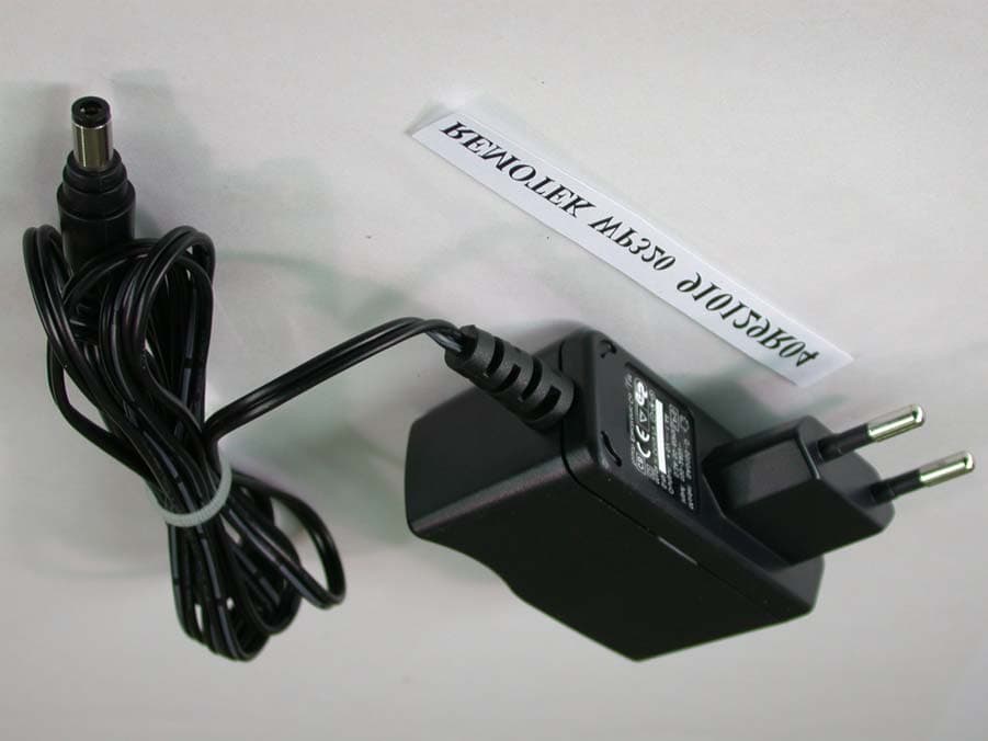 Wireless LAN Access Point - FCC ID PY4-WA220 - Remotek Corporation (2)