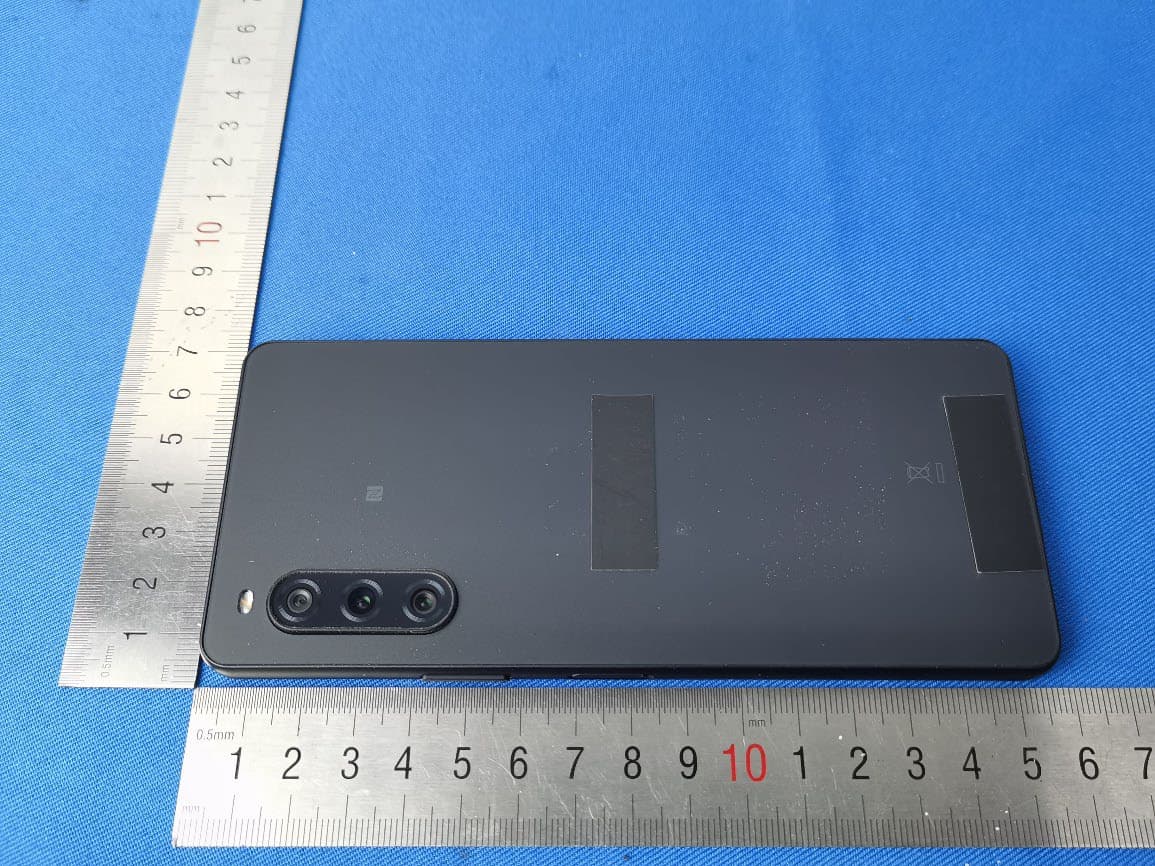 GSM/WCDMA/LTE Phone with BT, DTS/UNII a/b/g/n/ac, NFC and GNSS - FCC ID PY7-38431P - Sony Corporation