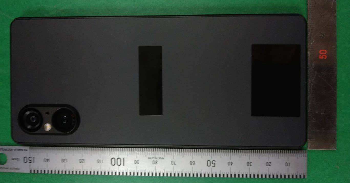 GSM/WCDMA/LTE/5G Phone w/ BT, DTS/UNII a/b/g/n/ac/ax, GPS, WPT & NFC - FCC ID PY7-43624K - Sony Corporation