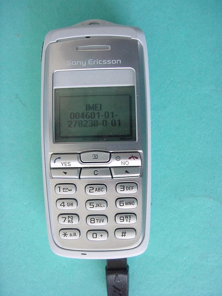 Licensed Portable - FCC ID PY71130402 - Sony Corporation (2)