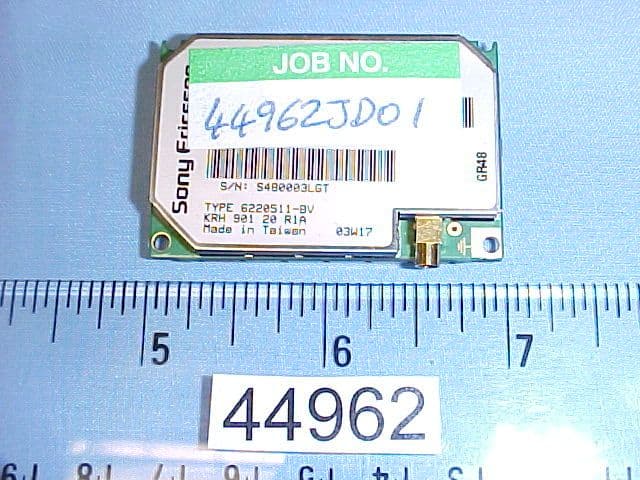 Transmitter module for mobile applications - FCC ID PY76220511 - Sony Corporation