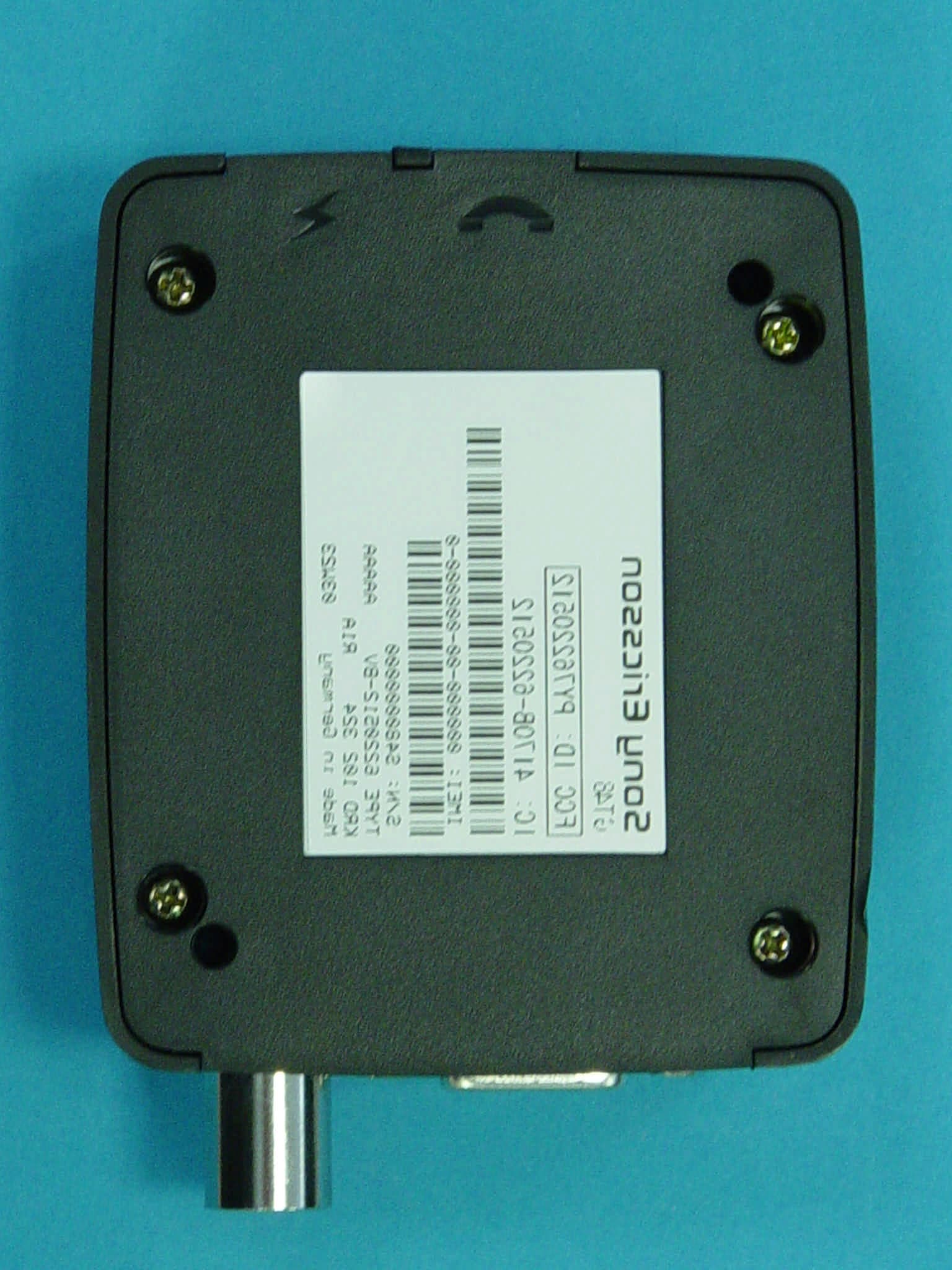 Mobile Base Unit - FCC ID PY76220512 - Sony Corporation