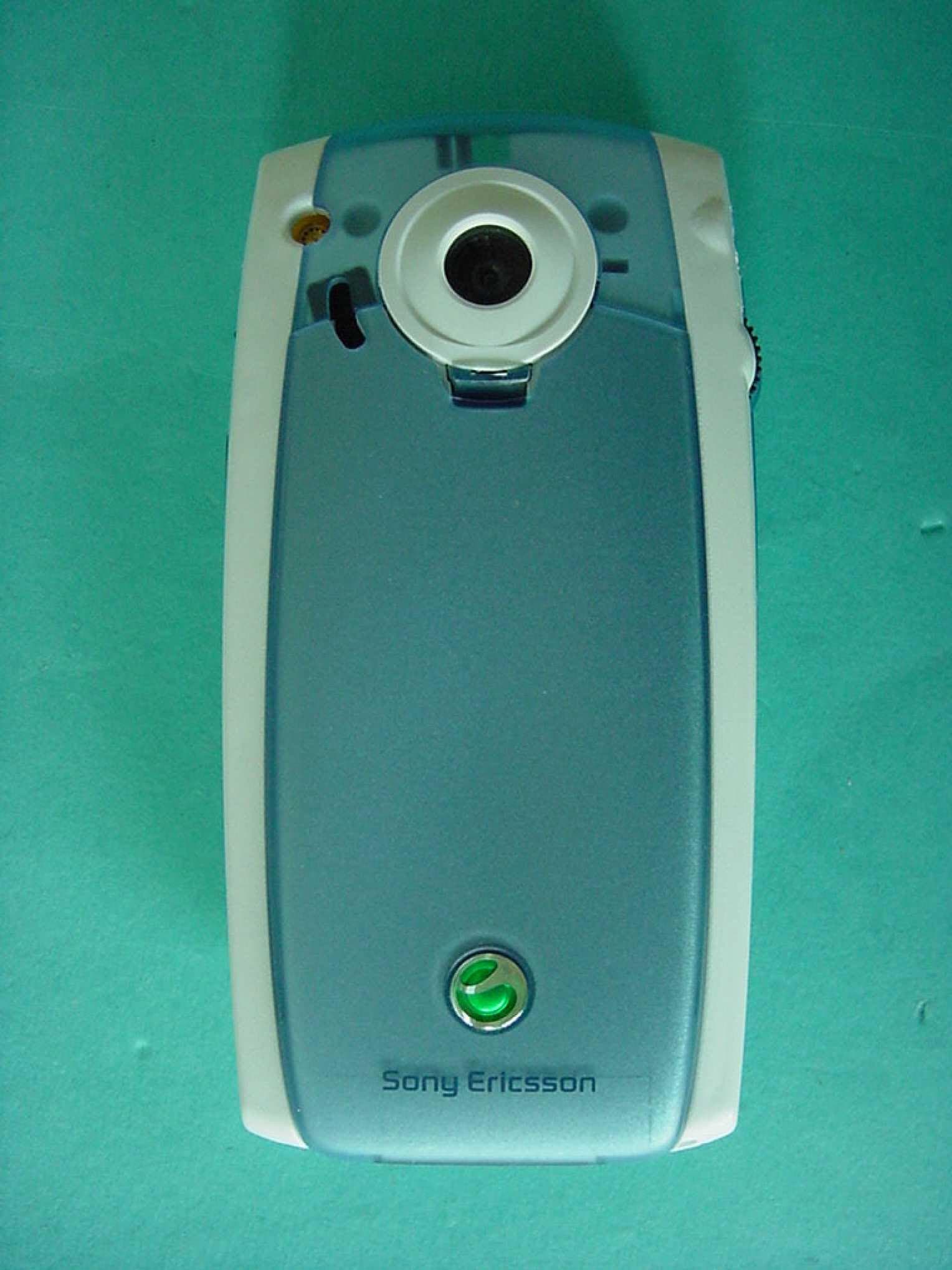 PCE - PCS Licensed Transmitter held to ear - FCC ID PY77130501 - Sony Corporation (4)