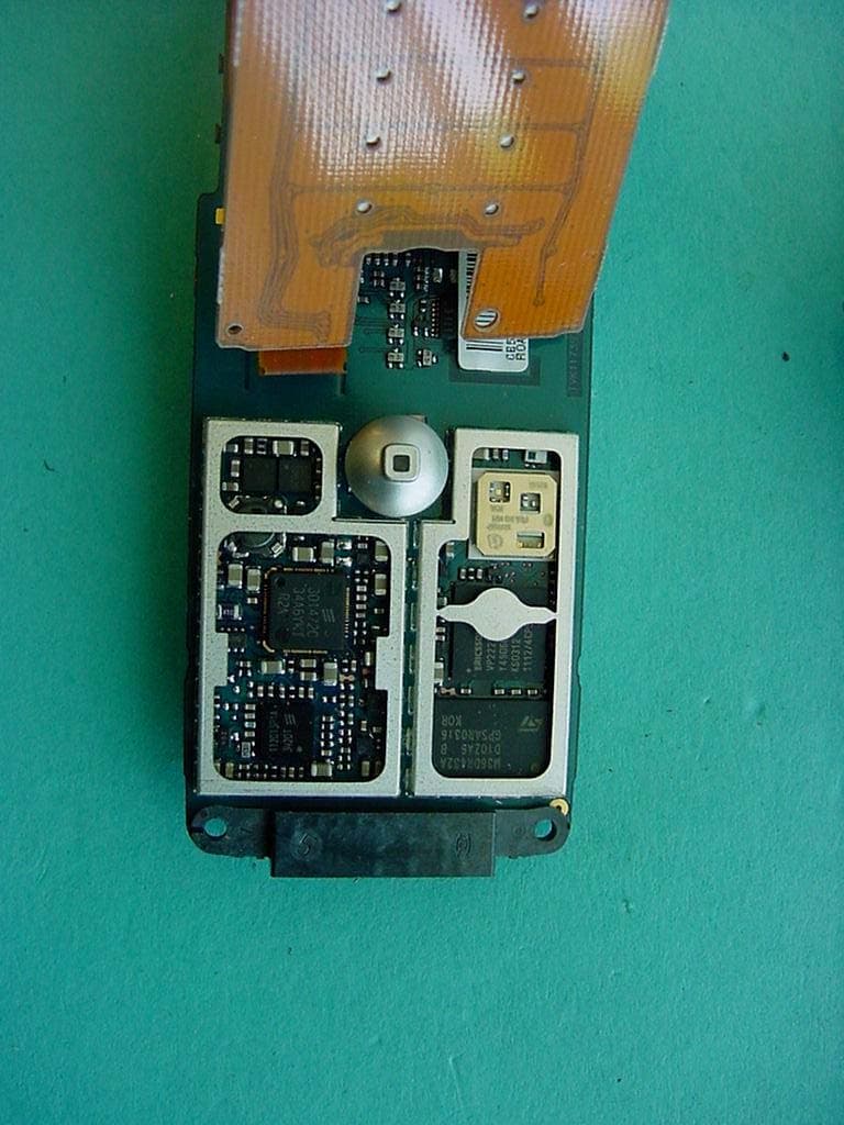 Licensed Transmitter - FCC ID PY7A1021012 - Sony Corporation (2)