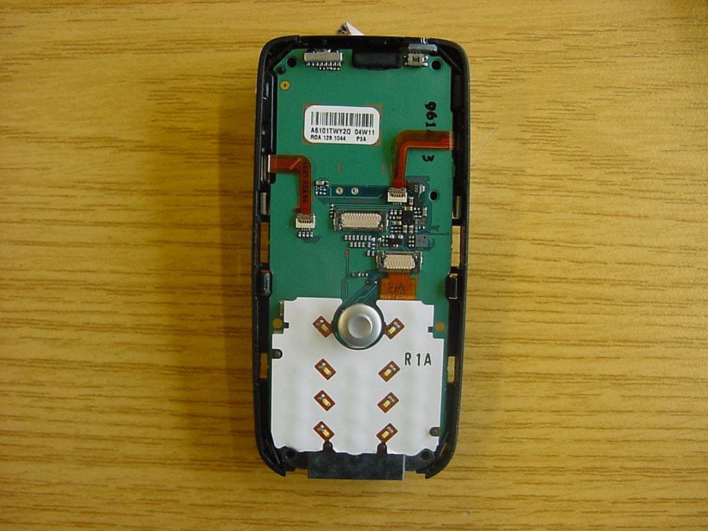 Licensed Transmitter - FCC ID PY7A1021041 - Sony Corporation (2)