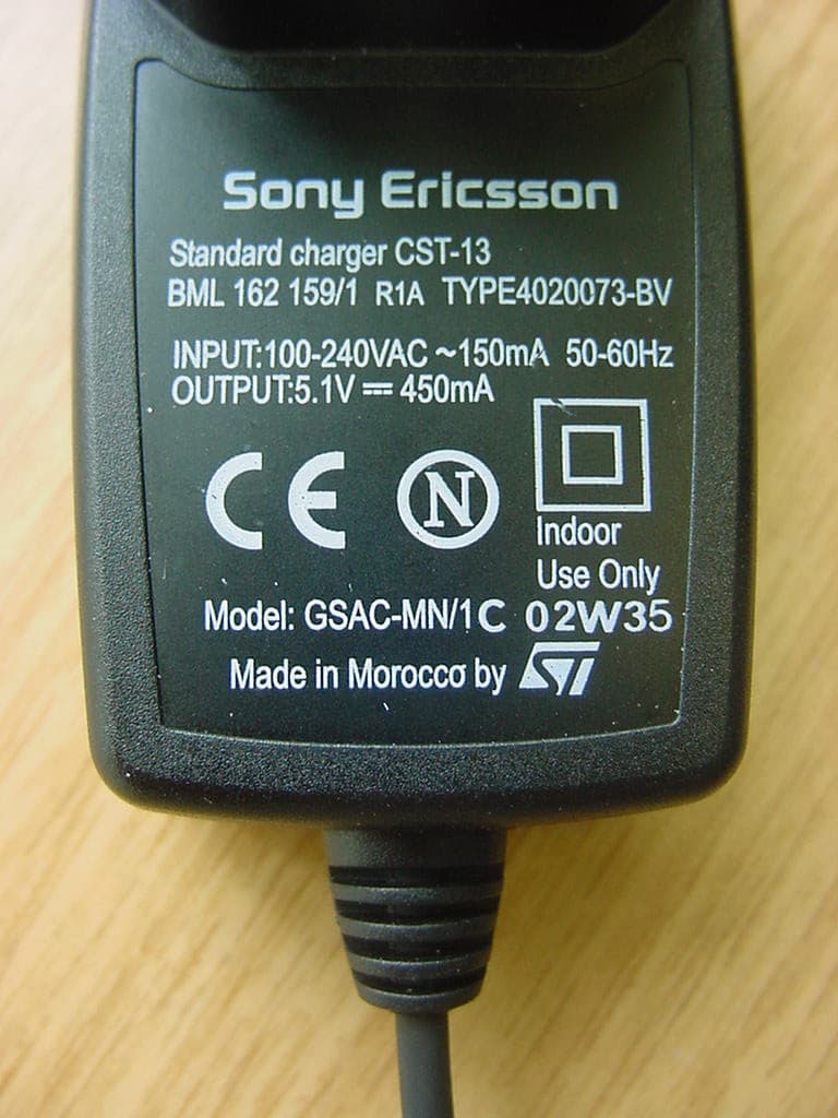 Licensed Transmitter - FCC ID PY7A1021043 - Sony Corporation