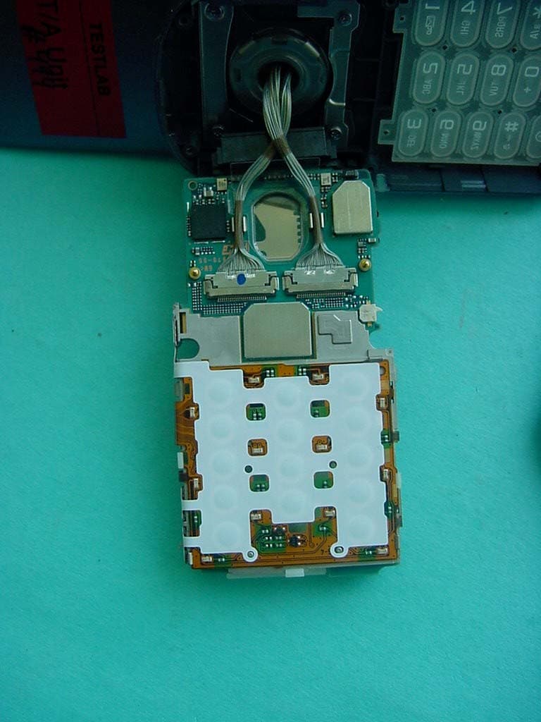 Licensed Transmitter - FCC ID PY7A1021051 - Sony Corporation (5)