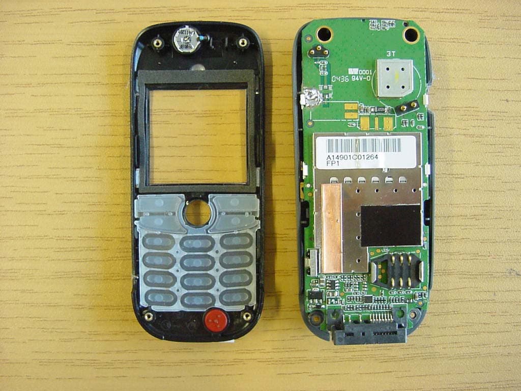 Licensed Transmitter - FCC ID PY7A1021061 - Sony Corporation (2)