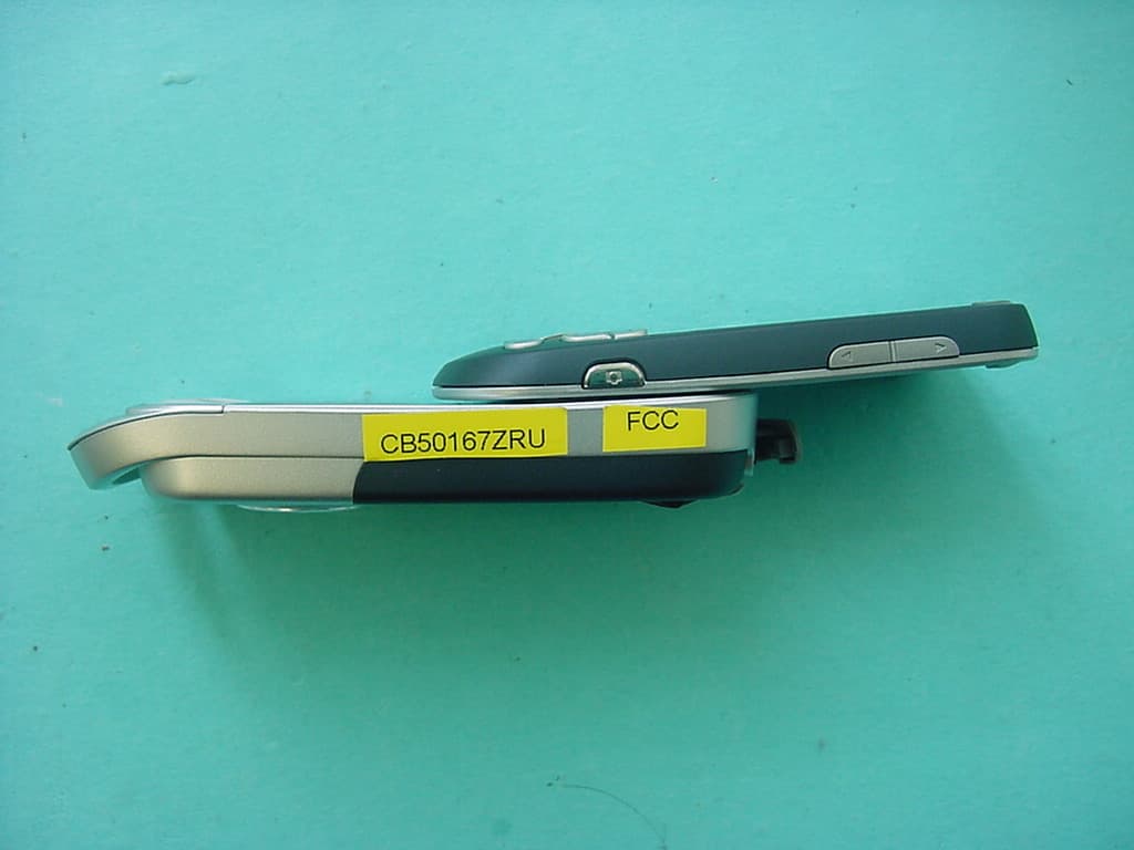 Licensed Transmitter - FCC ID PY7A1022021 - Sony Corporation (1)