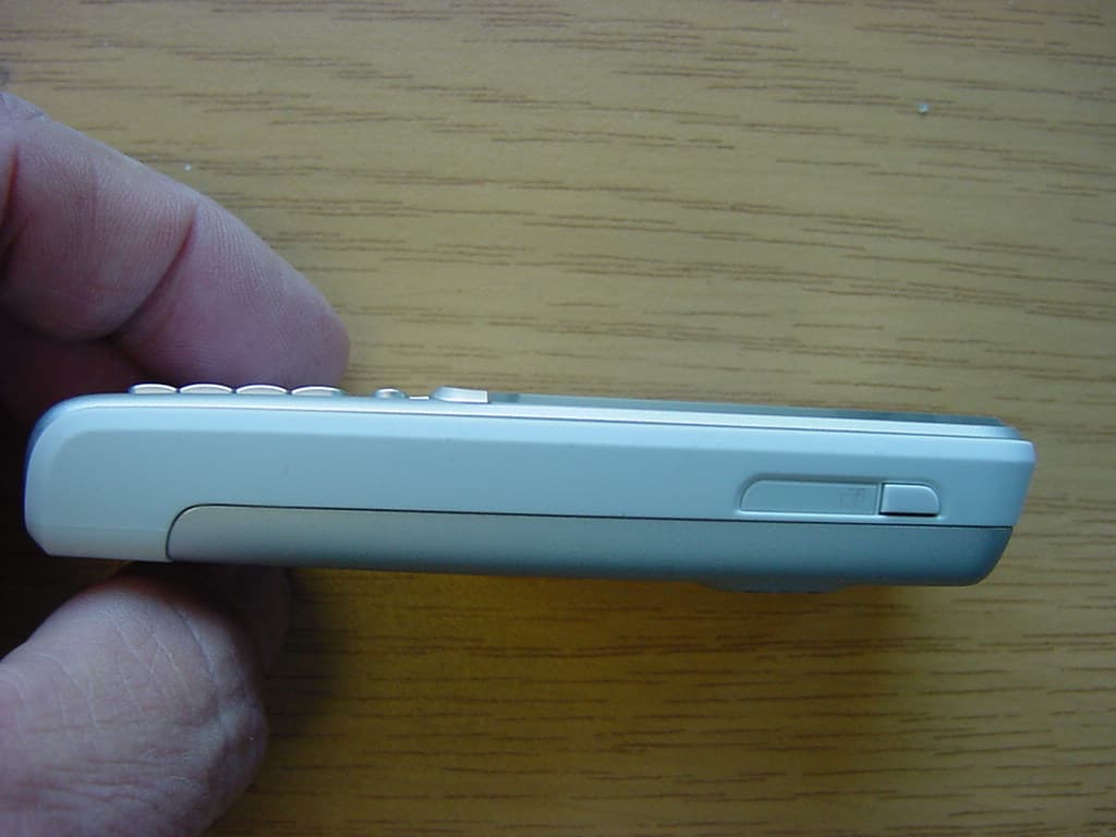 Licensed Transmitter - FCC ID PY7A1022043 - Sony Corporation
