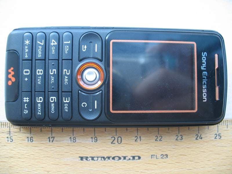 Licensed transmitter - FCC ID PY7A1022044 - Sony Corporation