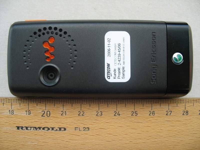 Licensed transmitter - FCC ID PY7A1032013 - Sony Corporation (2)