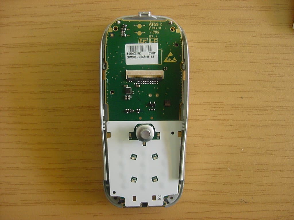 Licensed Transmitter - FCC ID PY7A1041021 - Sony Corporation (1)