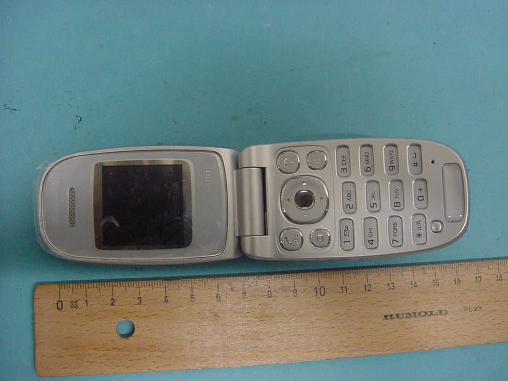 GSM 850/1900 Mobile Phone - FCC ID PY7A1041031 - Sony Corporation (1)