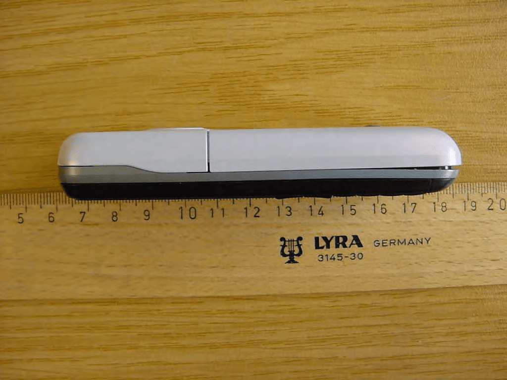 Licensed transmitter - FCC ID PY7A1042052 - Sony Corporation (4)