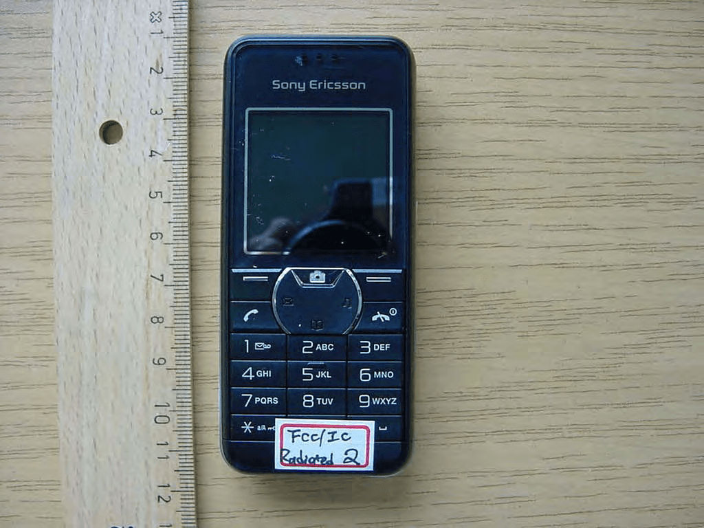 Licensed transmitter - FCC ID PY7A1042052 - Sony Corporation (1)