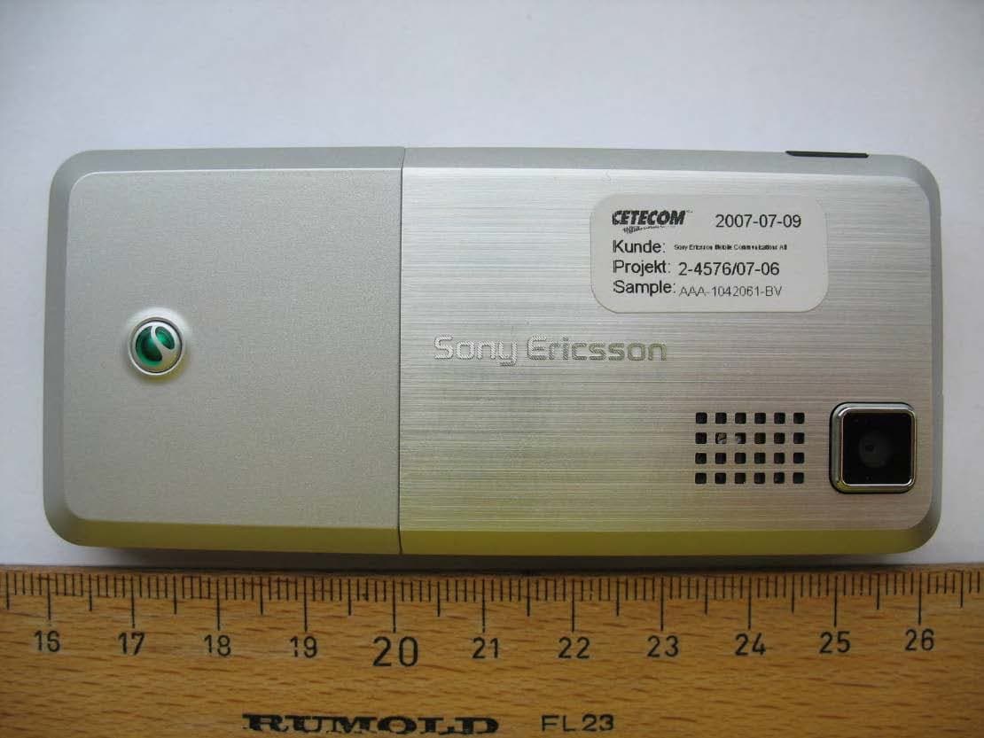 GSM 850/1900 mobile phone - FCC ID PY7A1042061 - Sony Corporation (3)