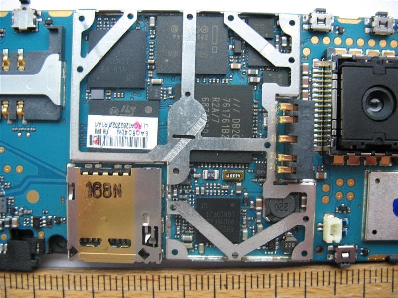Licensed transmitter - FCC ID PY7A1052022 - Sony Corporation (1)