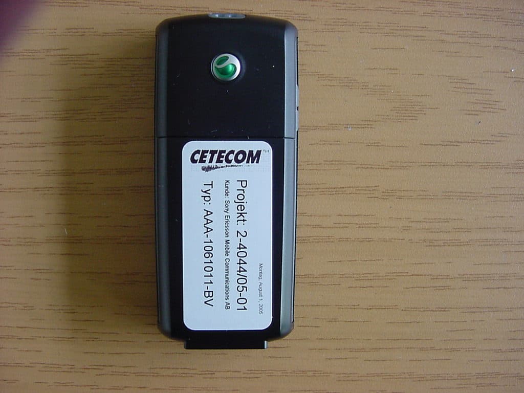 PCS Mobile Phone - FCC ID PY7A1061011 - Sony Corporation (1)
