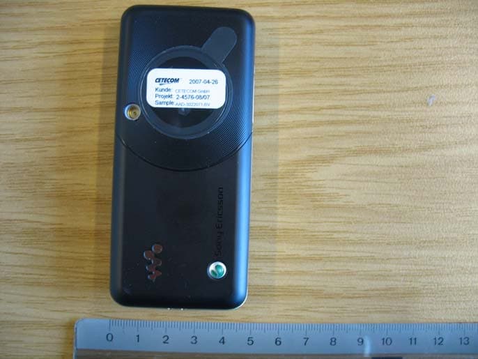 Licensed transmitter - FCC ID PY7A3022071 - Sony Corporation (2)