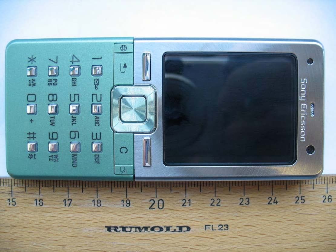 Licensed transmitter - FCC ID PY7A3022081 - Sony Corporation (2)