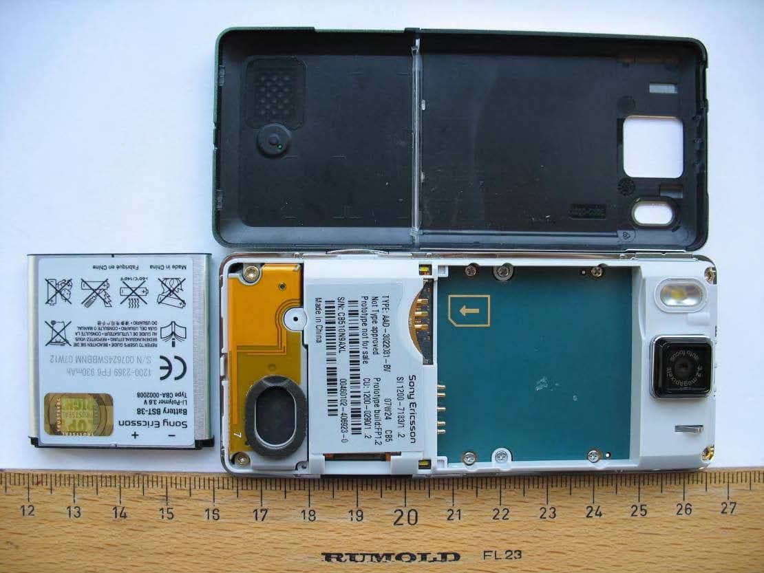 Licensed transmitter - FCC ID PY7A3022081 - Sony Corporation (1)