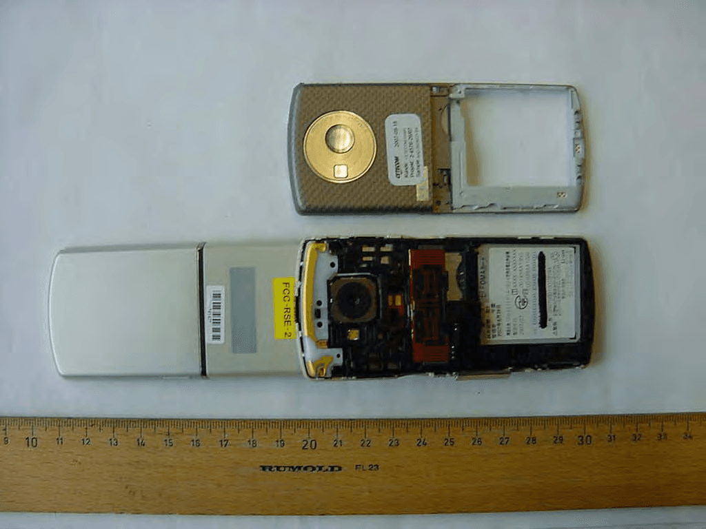 Licensed transmitter - FCC ID PY7A3624011 - Sony Corporation (1)
