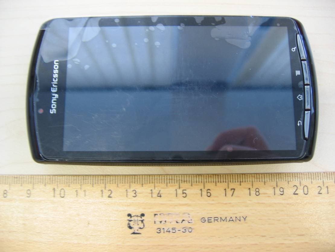 GSM 850/900/1800/1900 GPRS / EDGE / UMTS FDD1/2/5/6 HSPA mobile phone with Bluetooth, WLAN 802.11bgn, GPS/A-GPS, FM receiver - FCC ID PY7A3880087 - Sony Corporation (3)