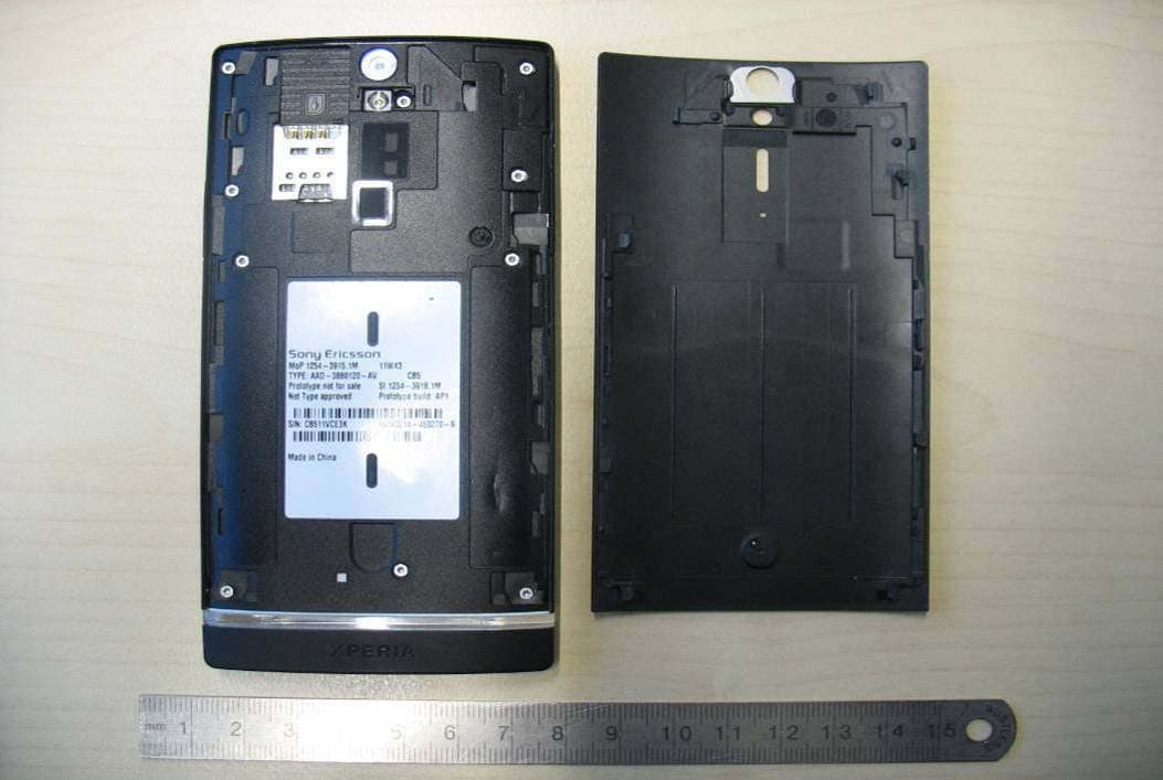 Mobile phone with Bluetooth, WLAN 802.11bgn, GPS/A-GPS, ANT+ and FM Rx - FCC ID PY7A3880136 - Sony Corporation