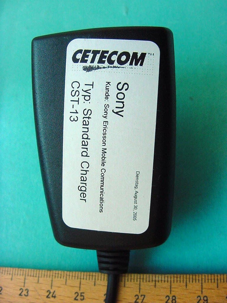 Licensed Transmitter - FCC ID PY7AF052021 - Sony Corporation (1)