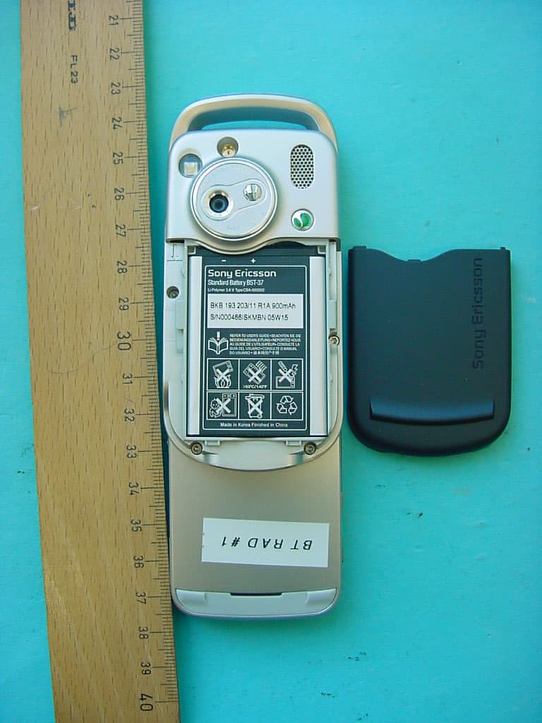 Licensed Transmitter - FCC ID PY7AF052021 - Sony Corporation (4)