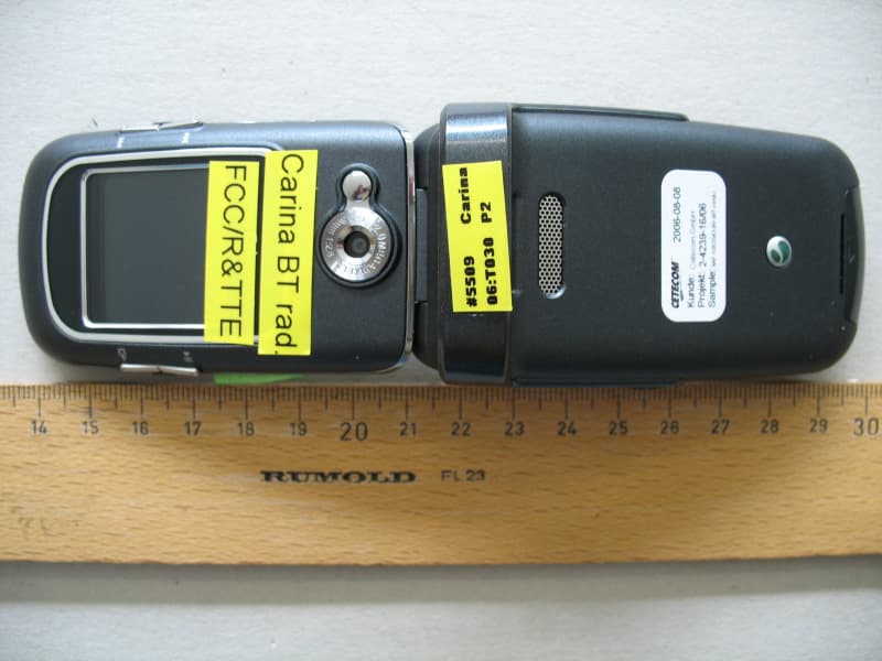 Licensed transmitter - FCC ID PY7AF052043 - Sony Corporation (2)