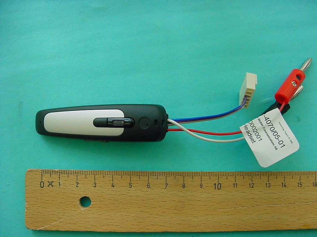 Bluetooth Headset - FCC ID PY7DDA-2001 - Sony Corporation (3)