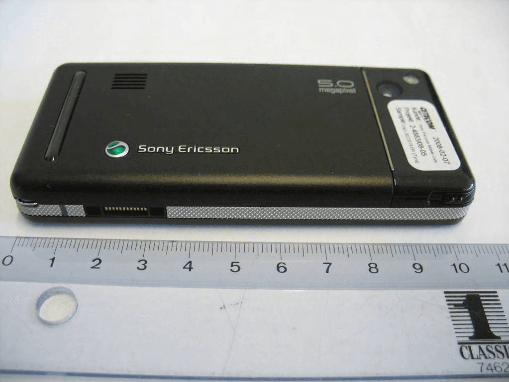 Licensed transmitter - FCC ID PY7F3022019 - Sony Corporation (2)